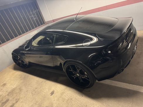 Used 2007 Aston Martin V8 Vantage Coupe RWD image 16