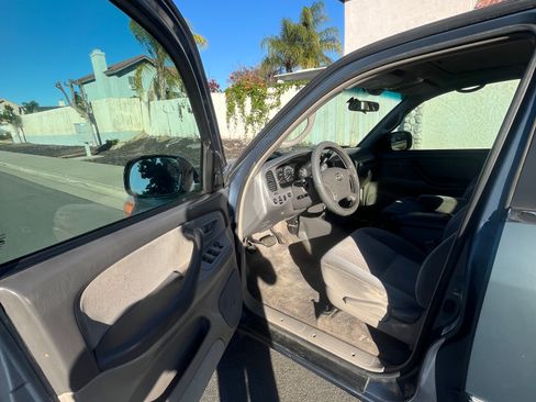 Used 2006 Toyota Tundra SR5 image 8