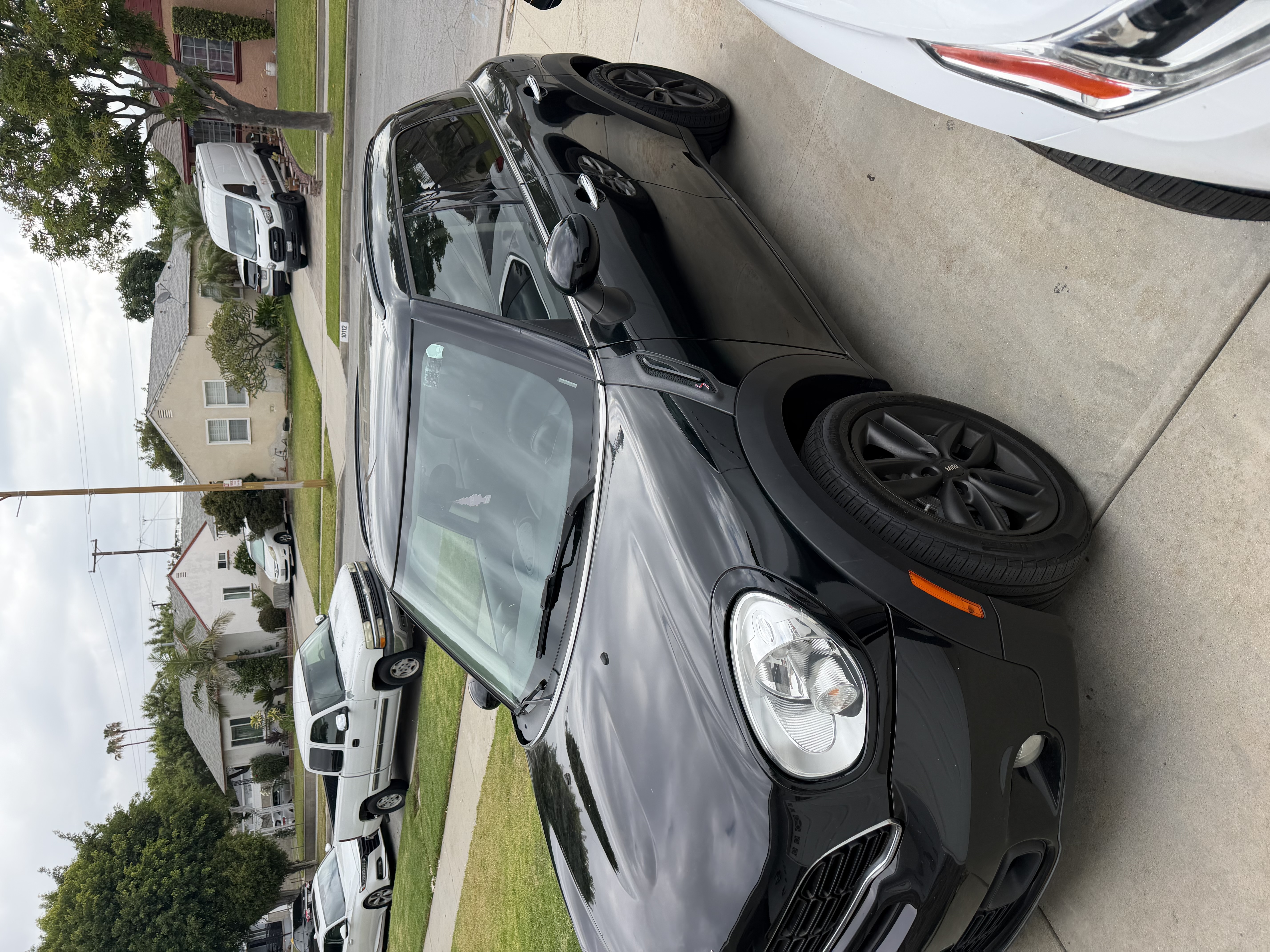 Used 2014 MINI Cooper Countryman S FWD image 2
