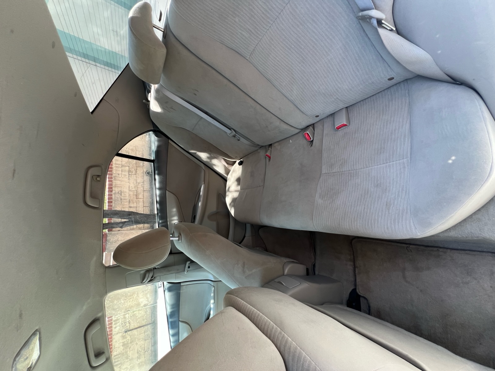 Used 2010 Toyota Corolla LE FWD image 4