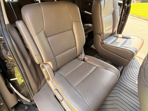 Used 2014 Honda Odyssey Touring Elite image 14