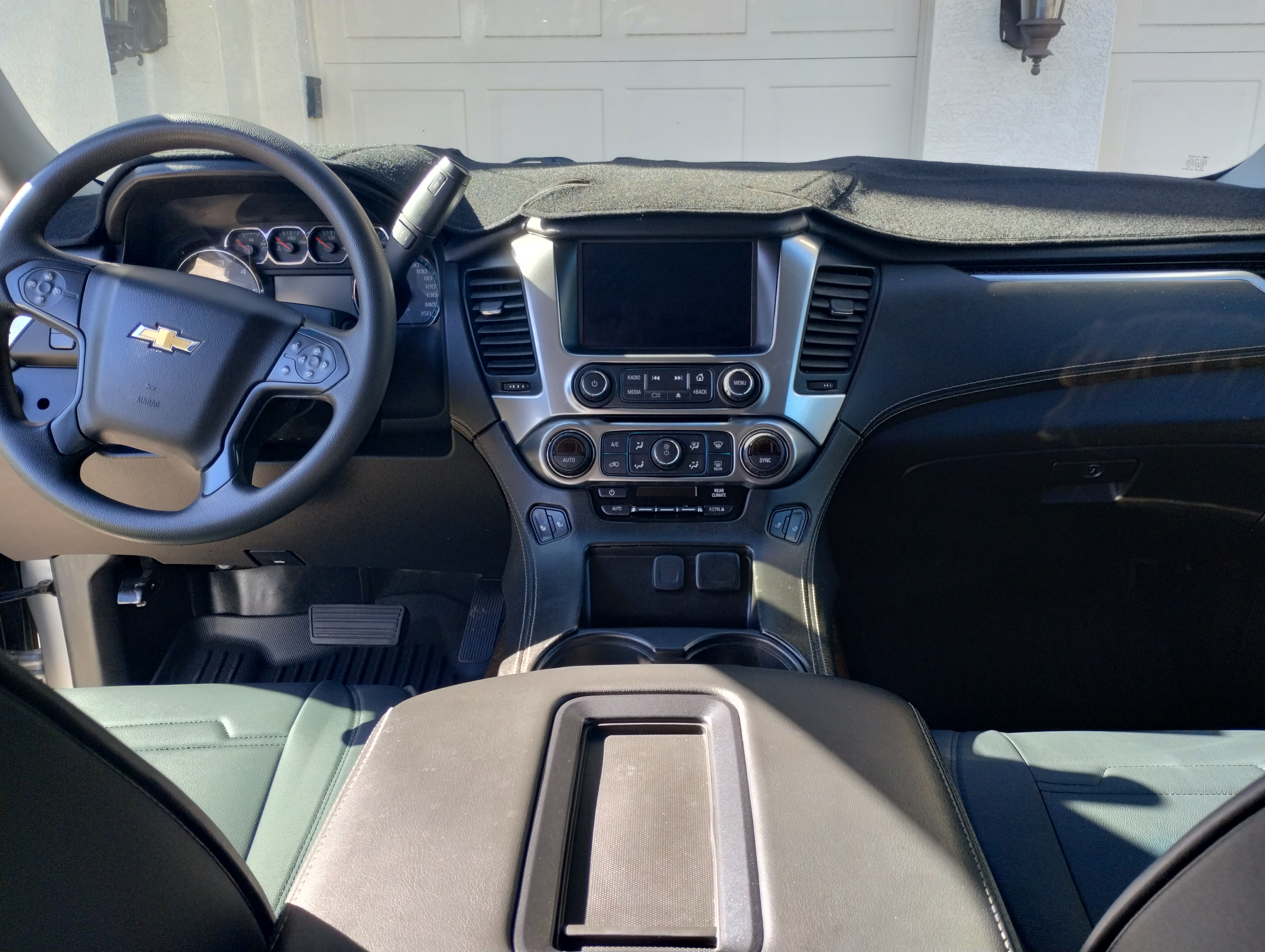 Used 2020 Chevrolet Tahoe 4WD w/ Remote Keyless Entry Package image 18