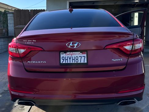 Used 2016 Hyundai Sonata Sport w/ Option Group 03 image 11