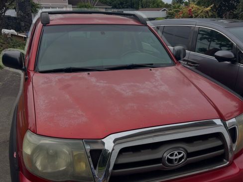 Used 2010 Toyota Tacoma 4x4 Double Cab image 2