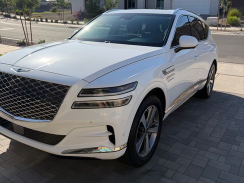Used 2023 Genesis GV80 2.5T w/ Advanced Package AWD/4WD image 2