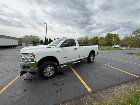 Used 2020 RAM 2500 Tradesman AWD/4WD image 4