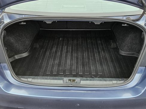 Used 2017 Subaru Legacy 3.6R Limited image 14