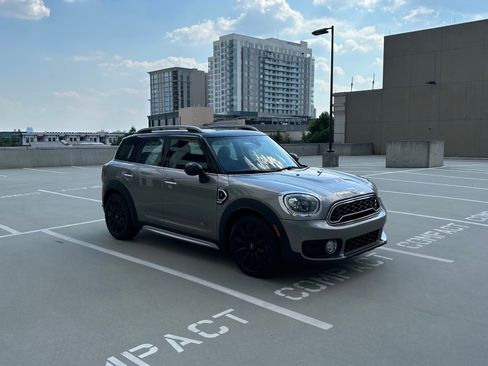 Used 2019 MINI Cooper Countryman S w/ Premium Package image 10