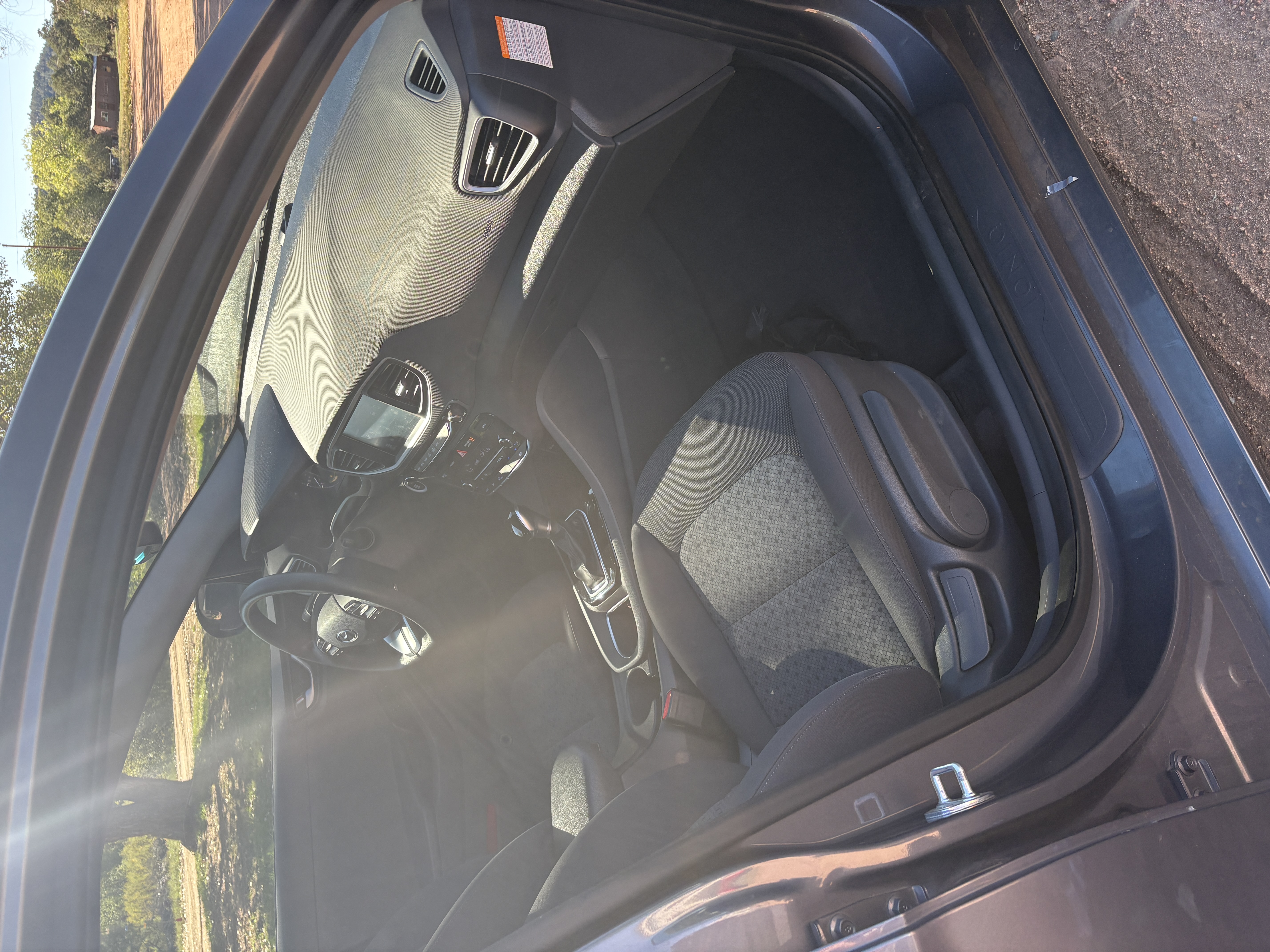 Used 2018 Hyundai Ioniq Blue FWD image 11