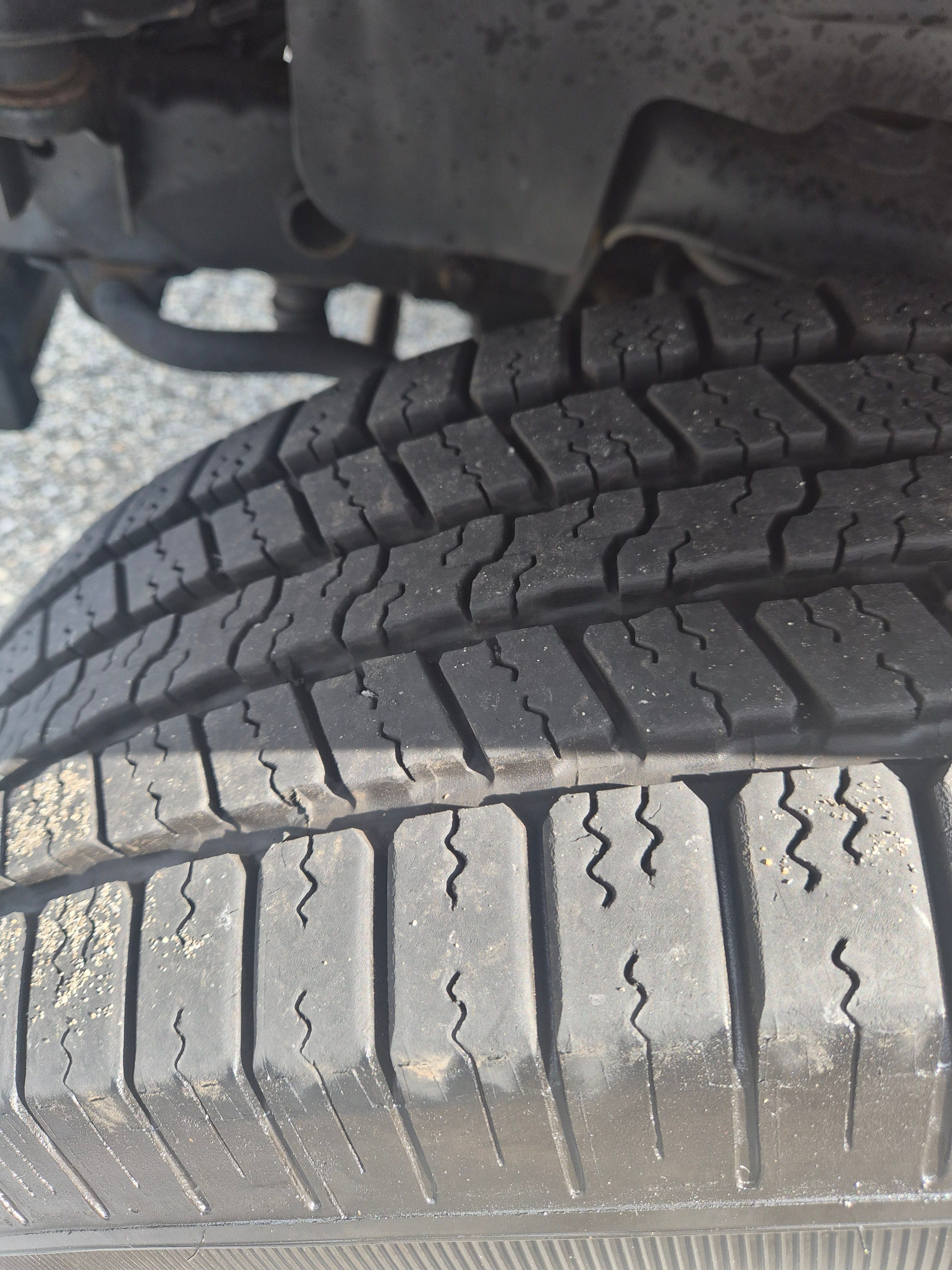 Used 2012 Jeep Wrangler Unlimited Sport AWD/4WD image 13