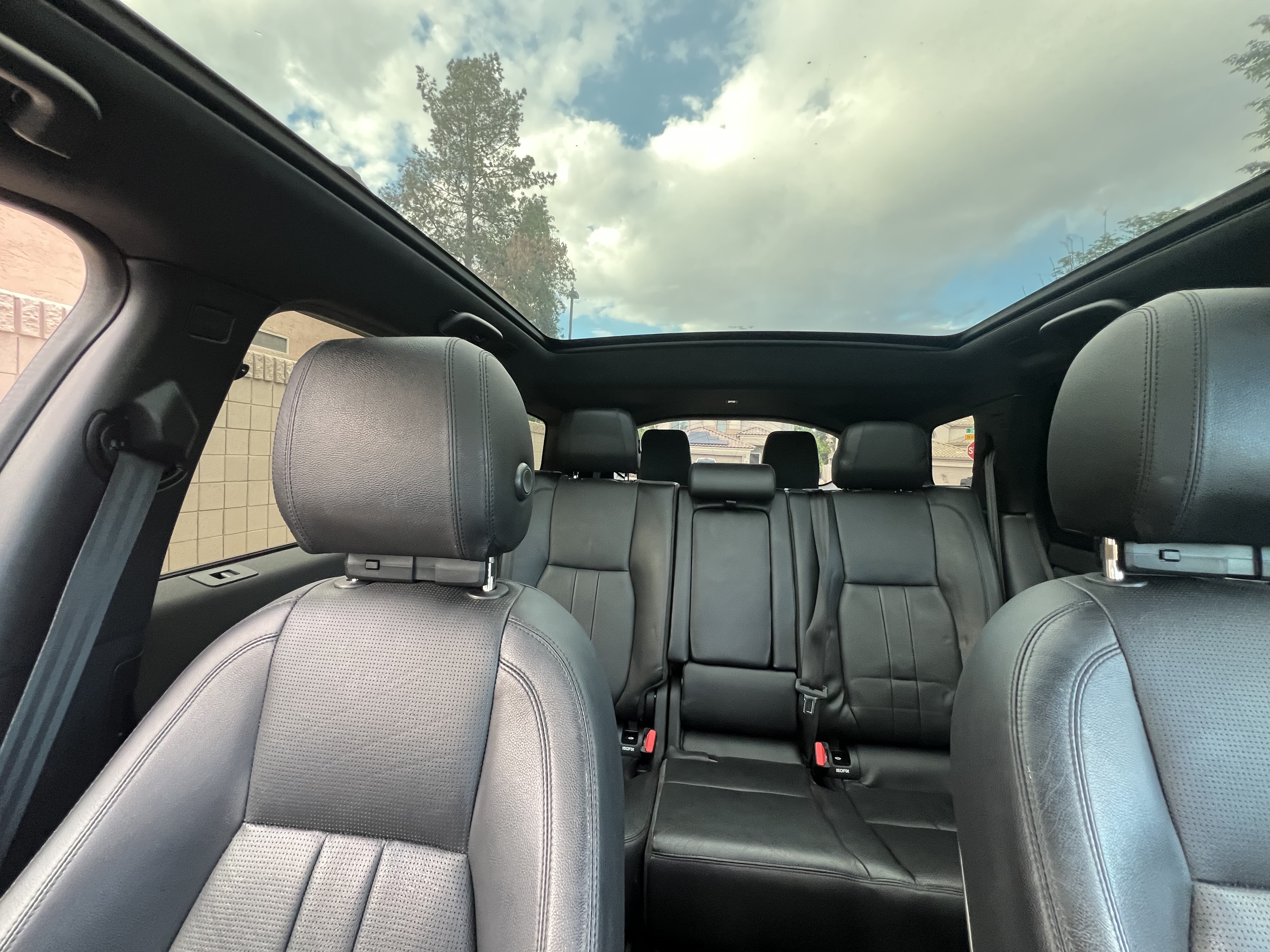 Used 2019 Land Rover Discovery Sport AWD/4WD image 8