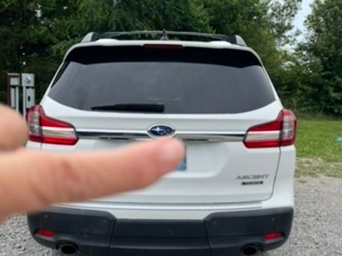 Used 2019 Subaru Ascent Touring w/ Popular Package #2 AWD/4WD image 5