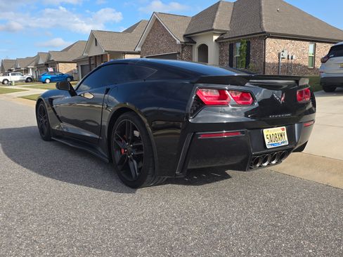 Used 2014 Chevrolet Corvette Stingray Z51 Coupe 2D w/ 3LT Preferred Equipment Group image 5