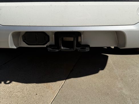 Used 2021 BMW X5 xDrive45e w/ Premium Package image 2