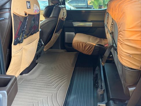 Used 2024 Ford F350 King Ranch AWD/4WD image 2