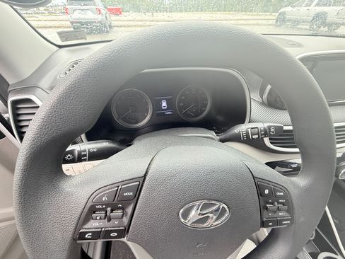 Used 2019 Hyundai Tucson SE w/ Cargo Package AWD/4WD image 12