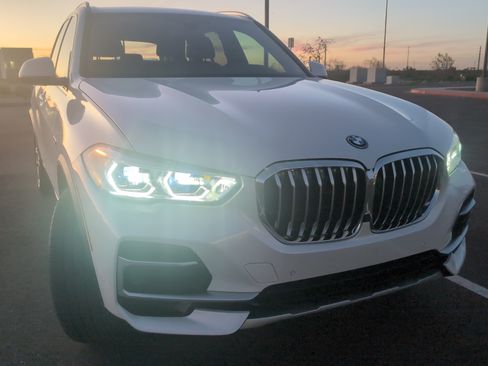 Used 2022 BMW X5 xDrive45e w/ Executive Package image 17