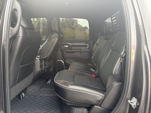 Used 2022 RAM 2500 Laramie image 13