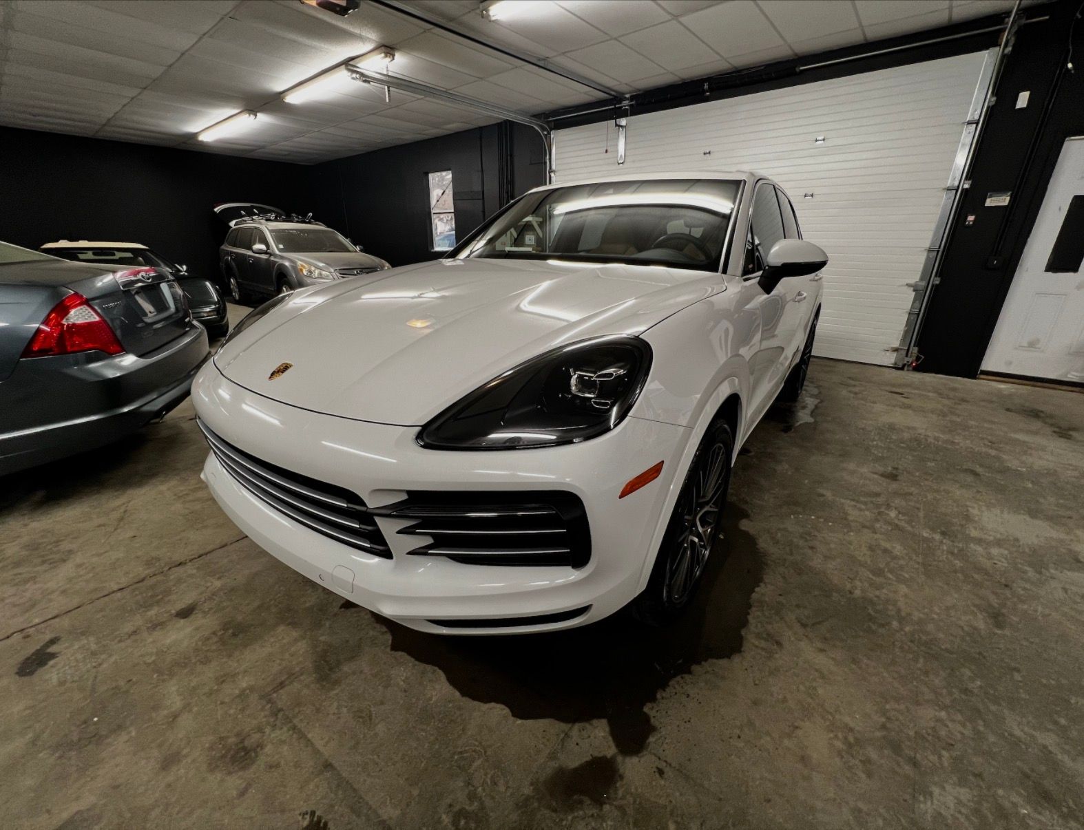 Used 2019 Porsche Cayenne AWD/4WD image 9