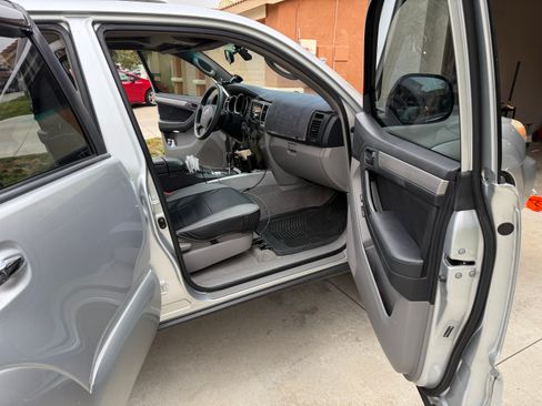 Used 2007 Toyota 4Runner Sport image 5