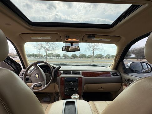 Used 2013 Chevrolet Tahoe LT w/ Texas Edition image 2