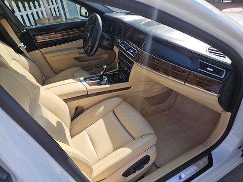 Used 2015 BMW 750Li 750Li Sedan 4D image 6
