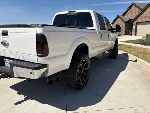 Used 2012 Ford F250 Lariat w/ Lariat Ultimate Pkg image 6