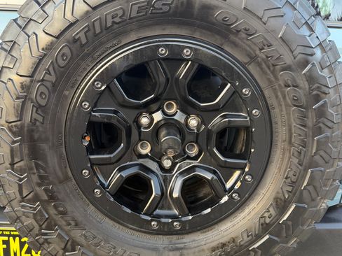 Used 2022 Ford Bronco Wildtrak image 15