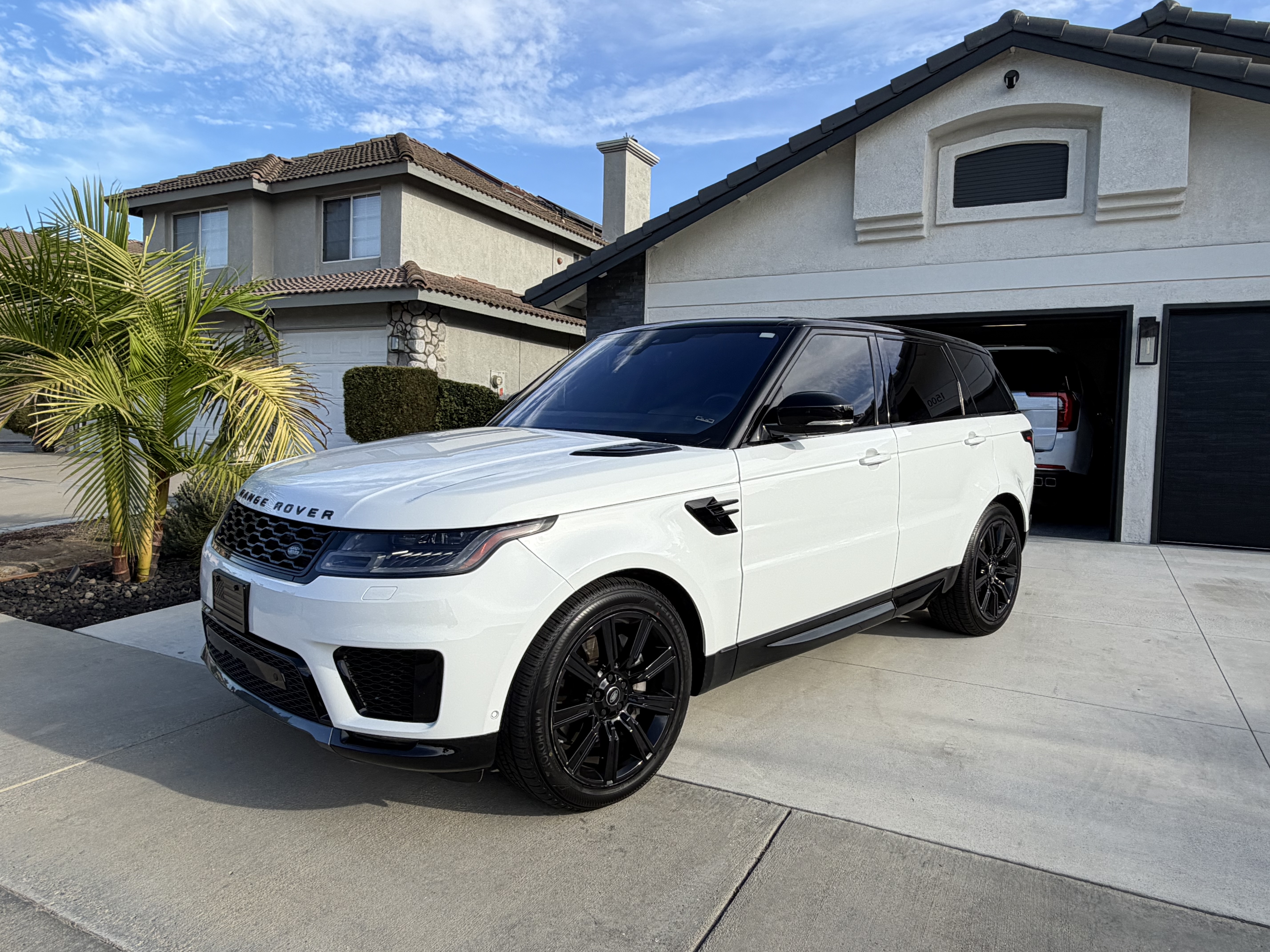 Used 2021 Land Rover Range Rover Sport HSE Silver Edition AWD/4WD image 4