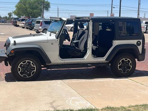 Used 2016 Jeep Wrangler Unlimited Sport w/ Quick Order Package 24S AWD/4WD image 20