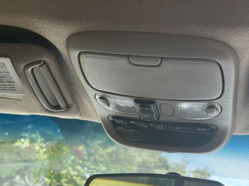Used 2005 Toyota Tundra Limited RWD image 30