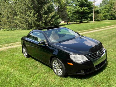 Used 2008 Volkswagen Eos Lux FWD image 1