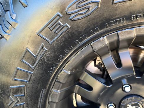 Used 2023 Jeep Gladiator Rubicon w/ Cold Weather Group image 12