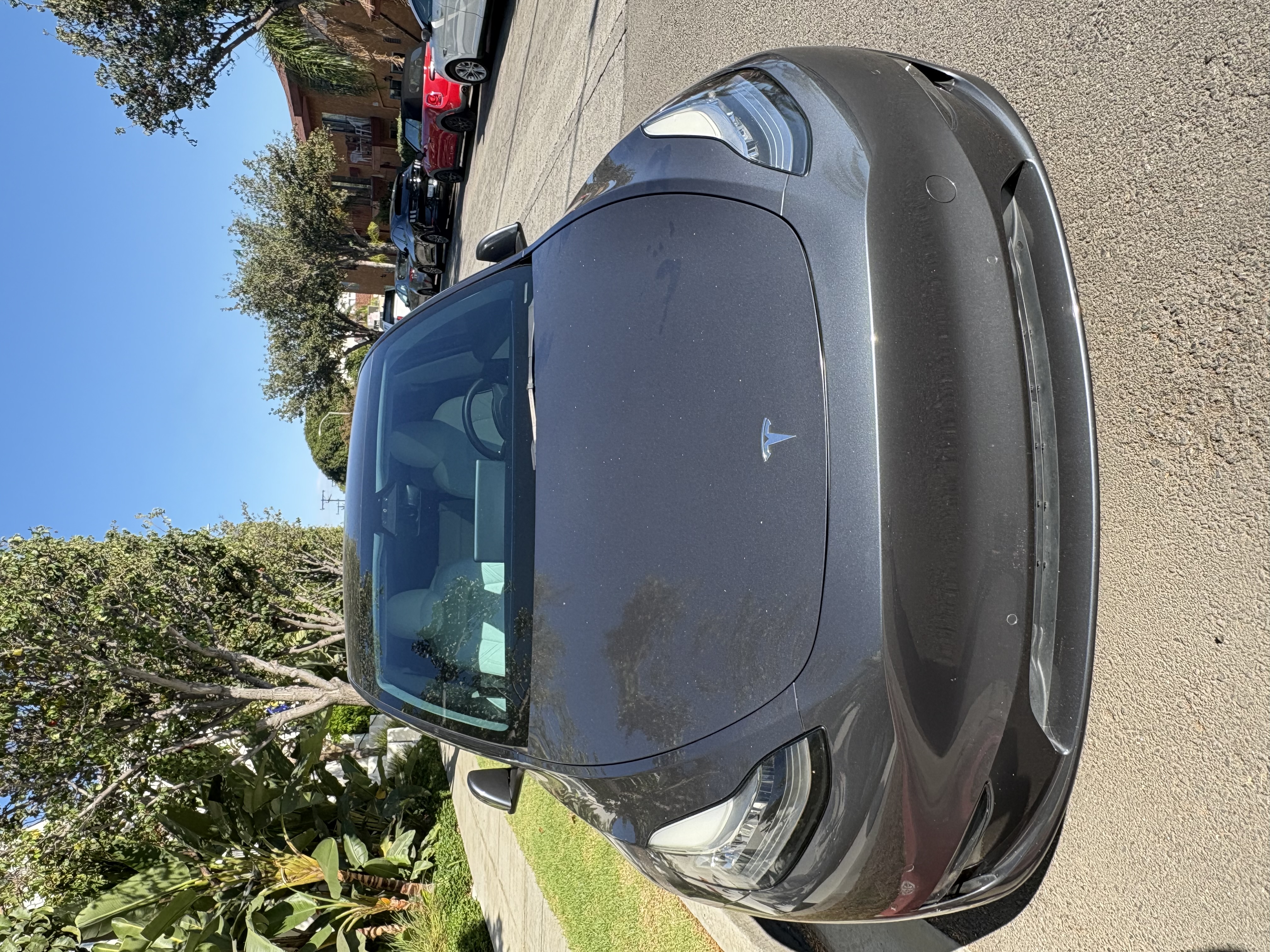 Used 2021 Tesla Model Y Long Range AWD/4WD image 2