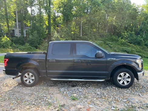 Used 2015 Ford F150 XLT RWD image 5