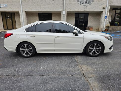 Used 2018 Subaru Legacy 3.6R Limited image 6
