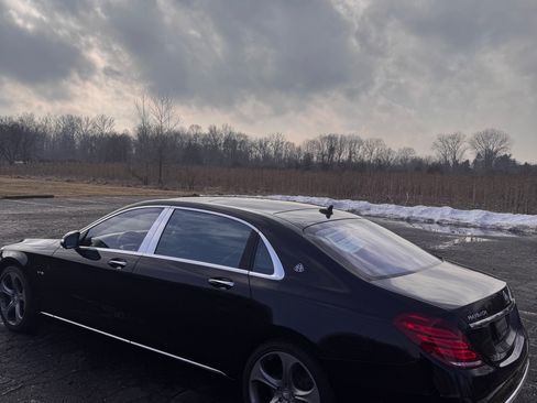 Used 2016 Mercedes-Benz Maybach S 600 image 8