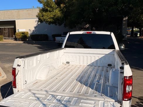 Used 2019 Ford F150 XL w/ Equipment Group 101A Mid image 6