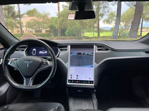 Used 2016 Tesla Model S 60D image 26