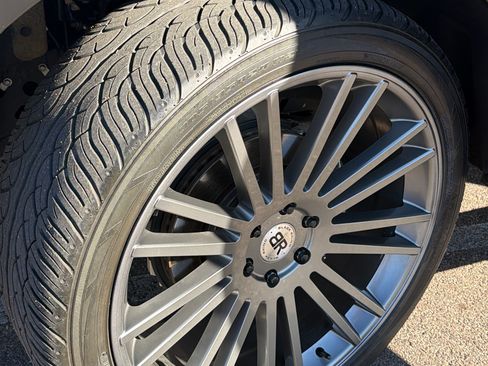 Used 2018 Lincoln Navigator Reserve w/ Technology Package image 10