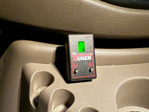 Used 2002 Ford E-350 and Econoline 350 Club Wagon image 16