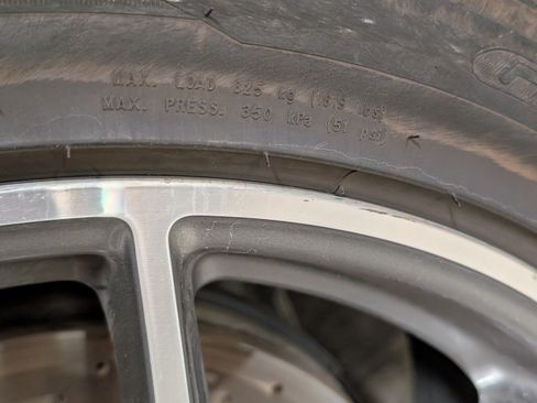 Used 2017 Ford Explorer Sport w/ Equipment Group 401A image 8