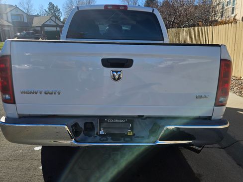 Used 2006 Dodge Ram 2500 Truck SLT image 26