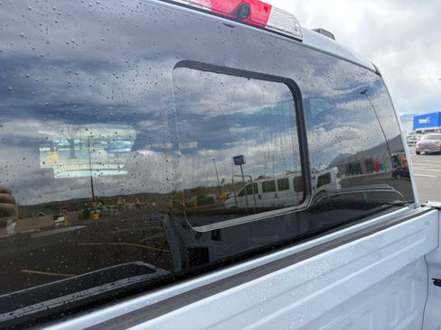 Used 2025 Ford F150 Lightning Lariat AWD/4WD image 15