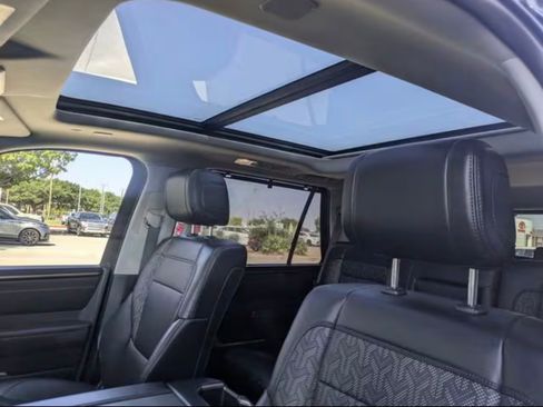 Used 2023 Toyota Sequoia Limited AWD/4WD image 10