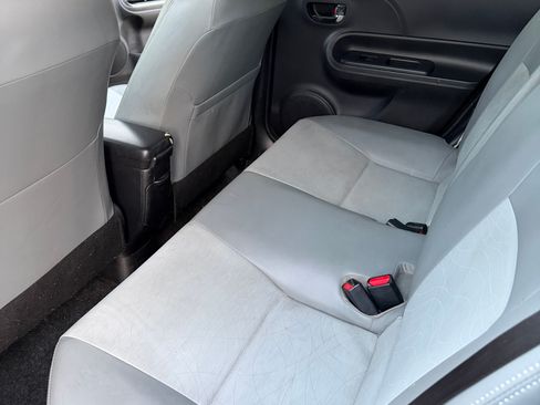 Used 2017 Toyota Prius C Four image 10