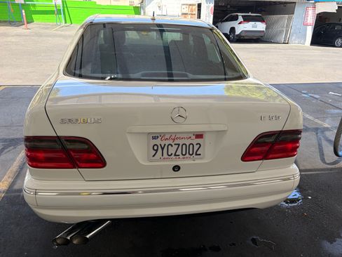 Used 2000 Mercedes-Benz E 55 AMG Sedan image 11