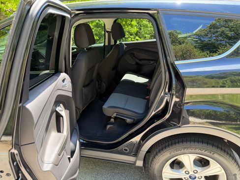 Used 2014 Ford Escape SE w/ Equipment Group 201A FWD image 11