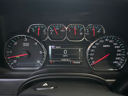 Used 2015 Chevrolet Tahoe LT image 2