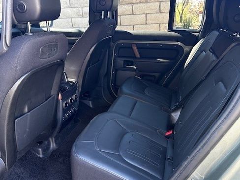 Used 2020 Land Rover Defender 110 X image 11